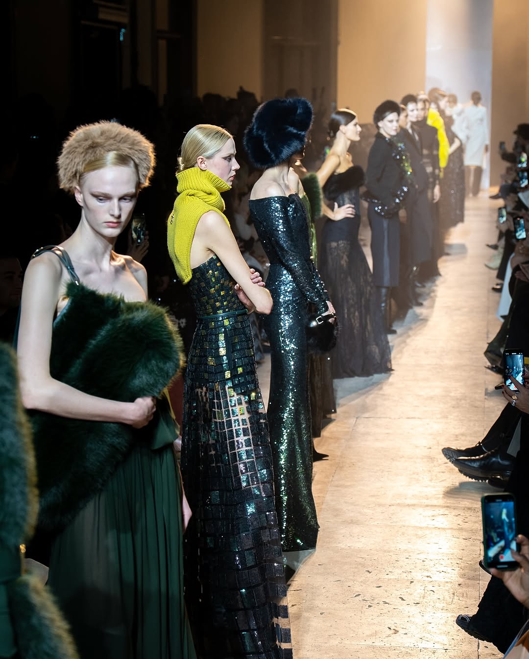 ELIE SAAB RTW 26’